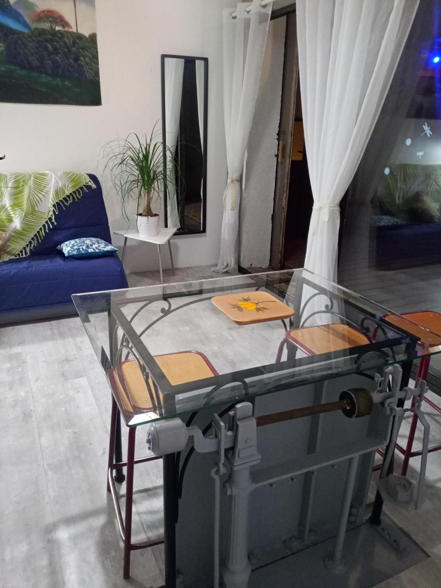 Apartament Studio D'Aqui Et D'Ailleurs Perpignan Zewnętrze zdjęcie